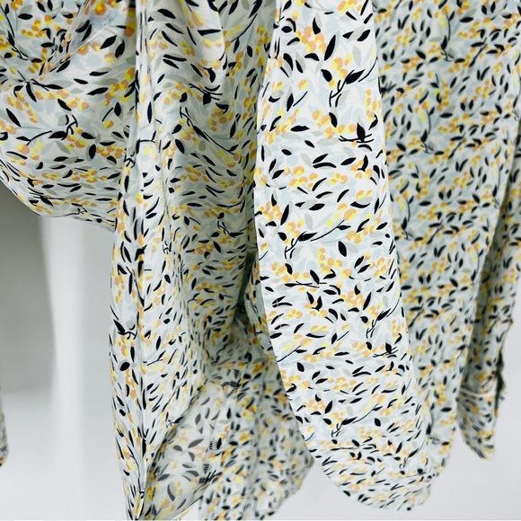 NWOT EQUIPMENT Femme Keira 100% Silk Long-Sleeve Button-Down Pajama Top - sz M - Picture 4 of 11